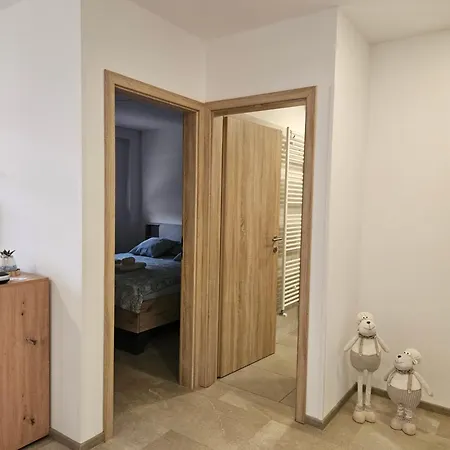 Apartma Vint アパート Ajdovščina