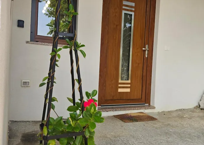 아파트 Apartma Vint Ajdovščina